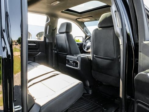 Used 2021 GMC Sierra 1500 SLT AWD/4WD image 38
