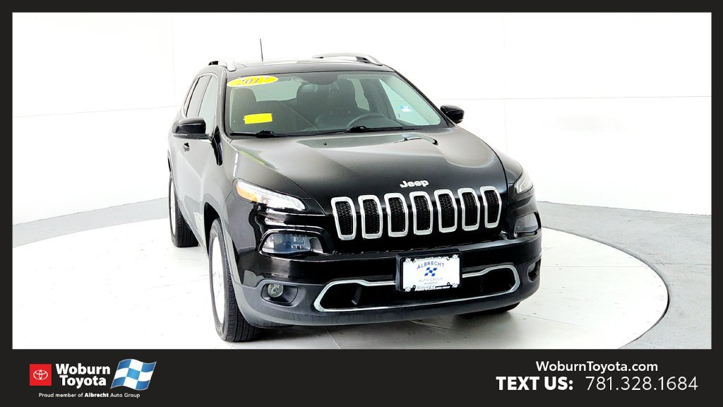 Used 2017 Jeep Cherokee Limited AWD/4WD image 1