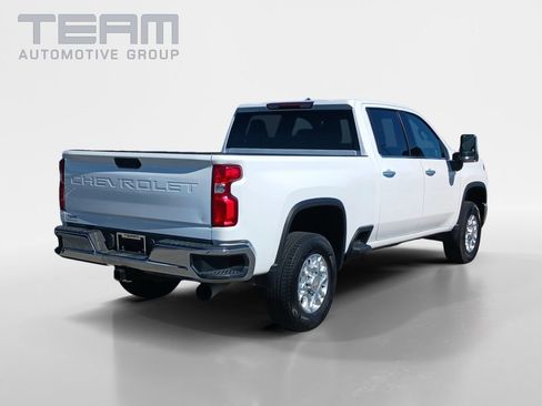 Used 2024 Chevrolet Silverado 2500 LTZ image 7