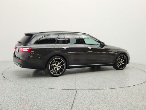 Certified 2022 Mercedes-Benz E 450 4MATIC All-Terrain Wagon image 5