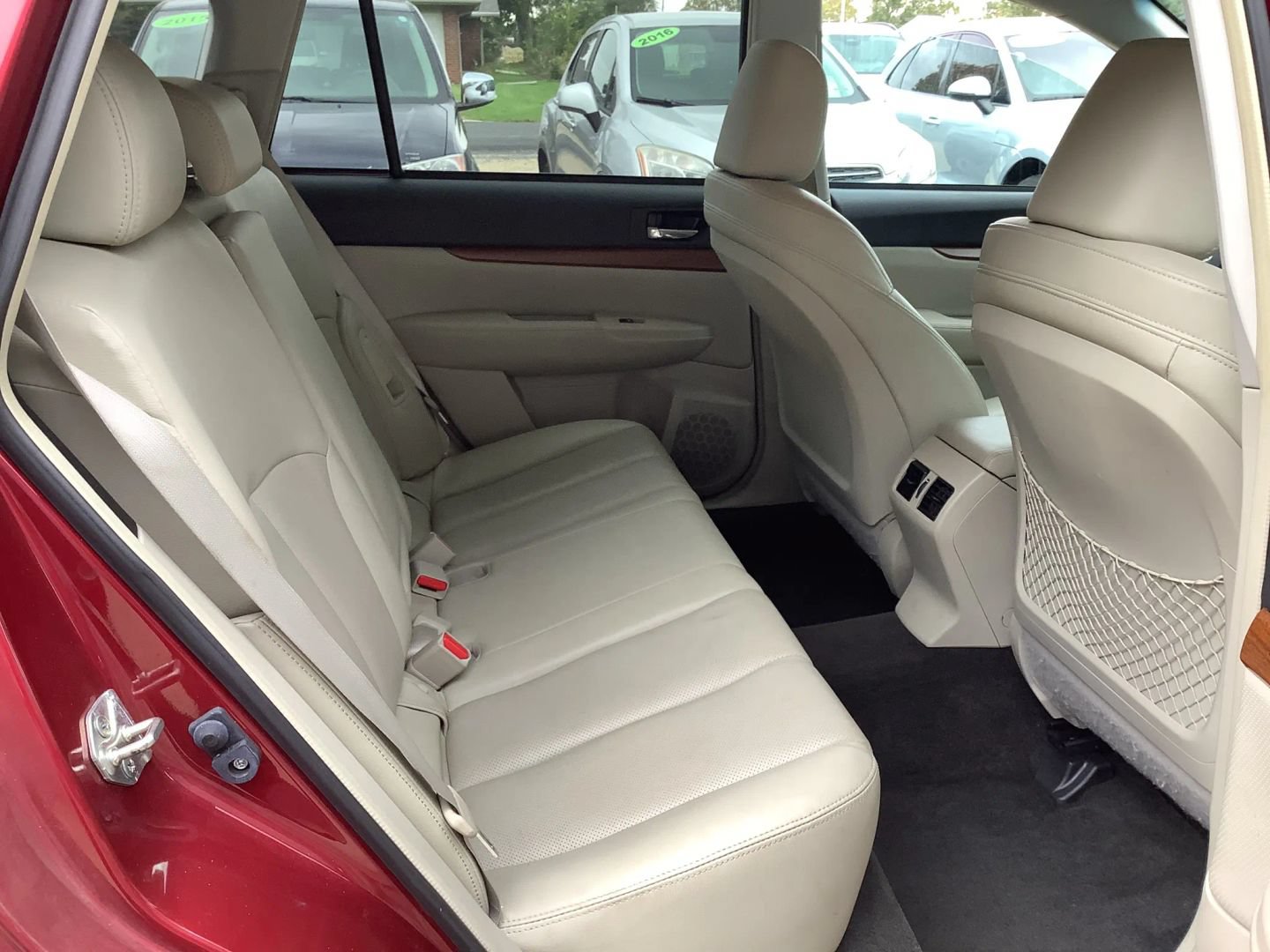 Used 2013 Subaru Outback 2.5i Limited AWD/4WD image 16