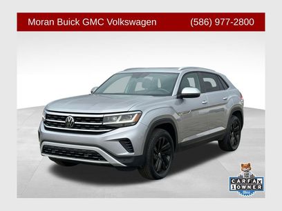 Used 2023 Volkswagen Atlas Cross Sport SE w/ Panoramic Sunroof Package