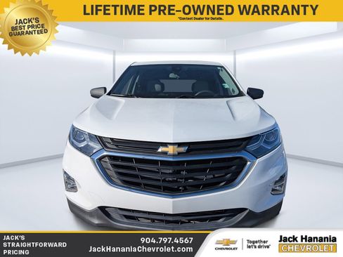Certified 2021 Chevrolet Equinox LS w/ LS Convenience Package FWD image 8