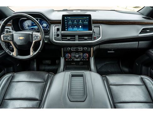 Used 2022 Chevrolet Tahoe High Country w/ Premium Package image 21