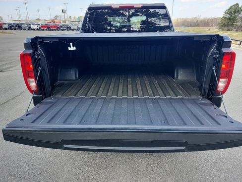 New 2026 GMC Sierra 1500 Elevation image 8