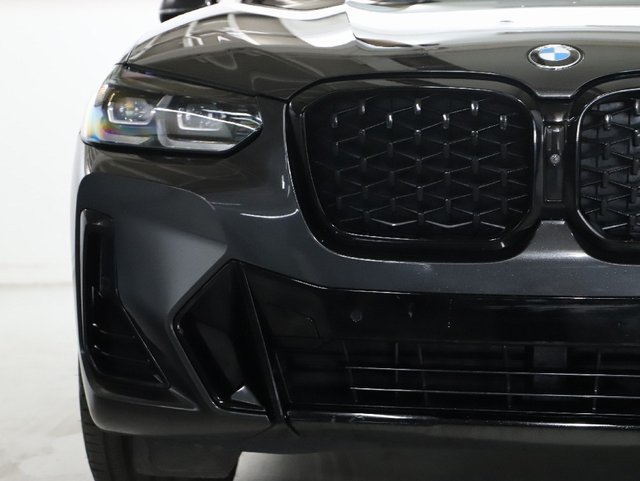 Used 2024 BMW X4 xDrive30i w/ Premium Package AWD/4WD image 7