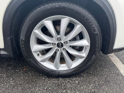 Used 2019 INFINITI QX50 Essential w/ Premium Heat Package image 36