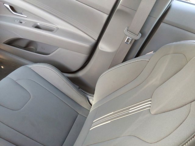 Used 2023 Hyundai Elantra SEL FWD image 33