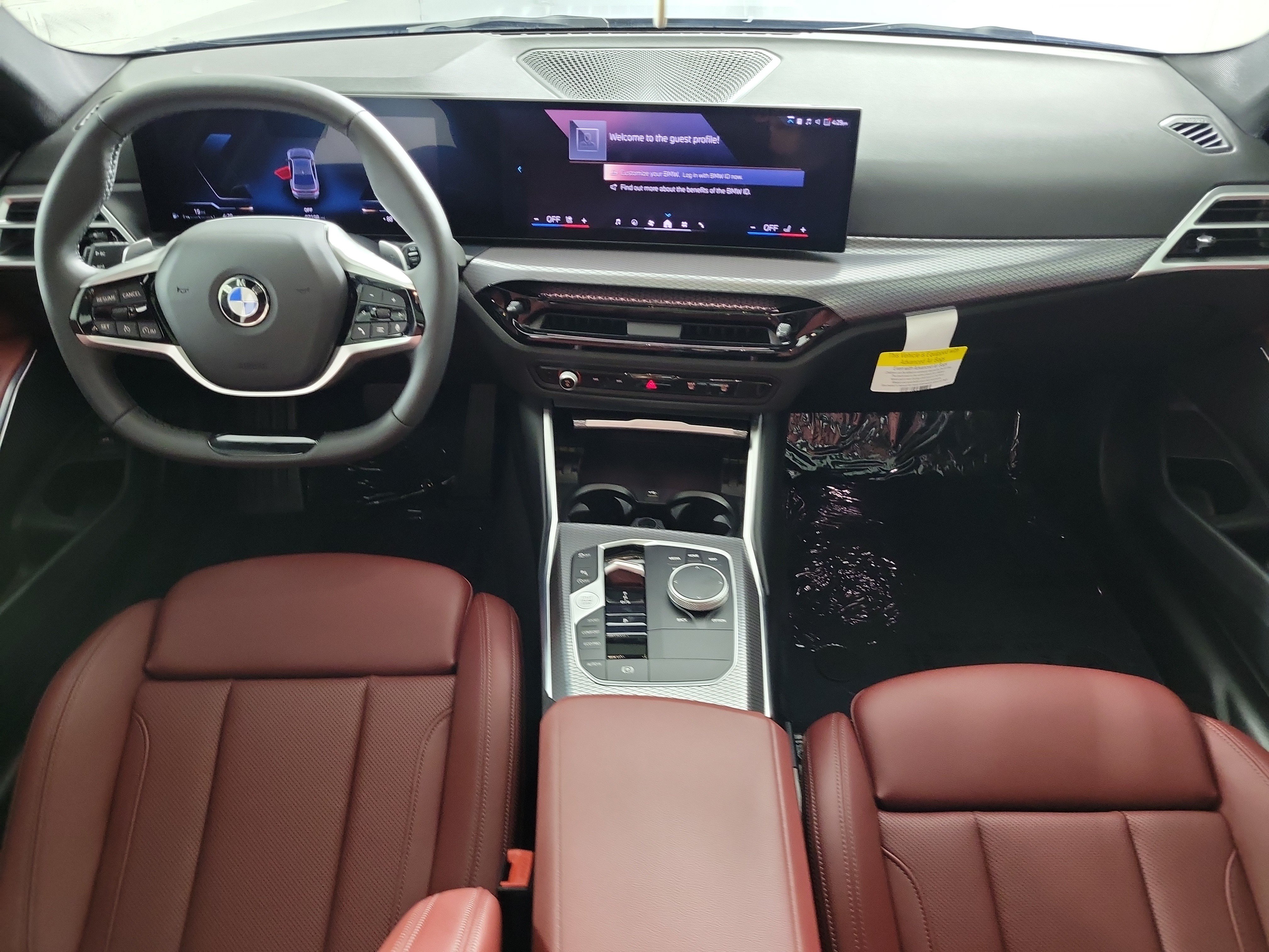 Certified 2025 BMW 330i xDrive Sedan w/ Convenience Package AWD/4WD image 11