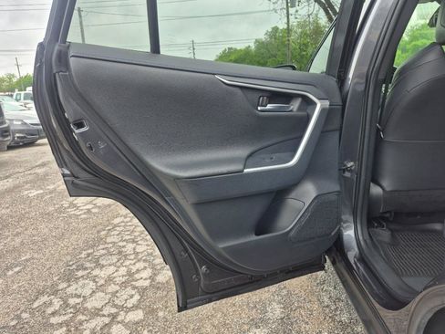 Used 2022 Toyota RAV4 XSE AWD/4WD image 25