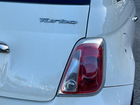 Used 2018 FIAT 500 Pop image 29