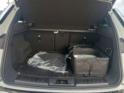 New 2026 Land Rover Range Rover Evoque S image 11