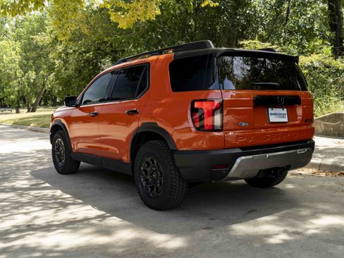 Used 2026 Honda Passport TrailSport Elite image 7