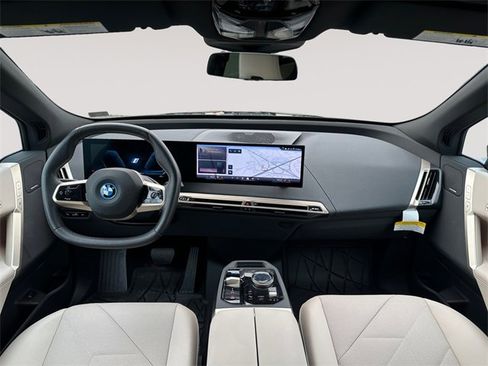 Certified 2025 BMW iX xDrive50 image 10