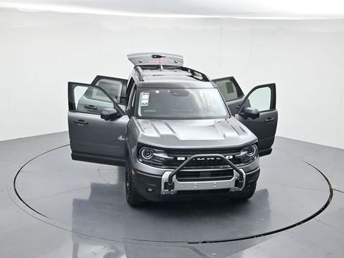 New 2025 Ford Bronco Sport Outer Banks w/ Sasquatch Outer Banks Package AWD/4WD image 48