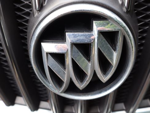 Used 2012 Buick Regal Premium FWD image 48