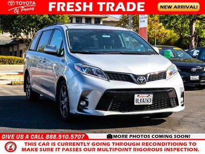 Used 2019 Toyota Sienna SE Premium