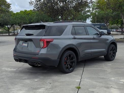 Used 2022 Ford Explorer ST w/ Equipment Group 401A AWD/4WD image 5