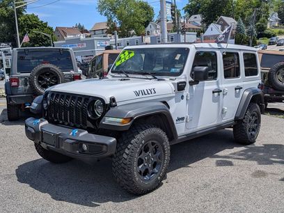 Used 2023 Jeep Wrangler Unlimited w/ Sun & Screen Package