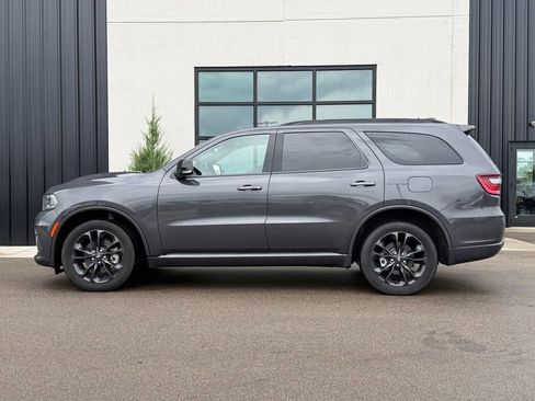 Used 2024 Dodge Durango GT AWD/4WD image 2