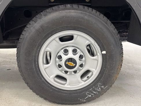 New 2025 Chevrolet Silverado 2500 W/T w/ WT Convenience Package AWD/4WD image 40