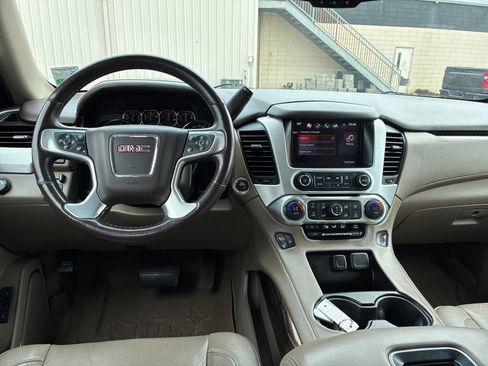Used 2015 GMC Yukon SLT w/ HD Trailering Package RWD image 16
