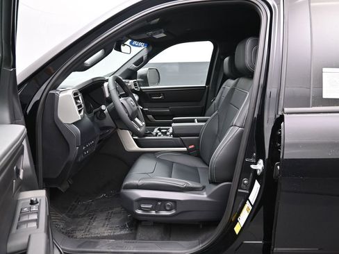 New 2026 Toyota Tundra SR5 AWD/4WD image 10