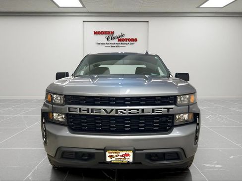 Used 2022 Chevrolet Silverado 1500 Custom w/ LPO, Dark Essentials Package image 2