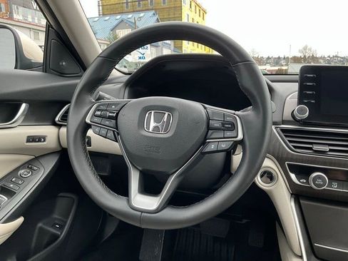 Used 2018 Honda Accord EX-L image 19