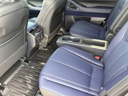 New 2026 INFINITI QX60 Sport image 16