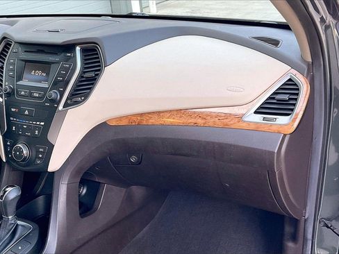 Used 2014 Hyundai Santa Fe Sport w/ Popular Equipment Package 02 image 16