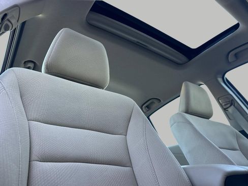 Used 2017 Honda Accord EX image 15