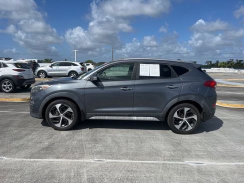 Used 2018 Hyundai Tucson Limited image 15