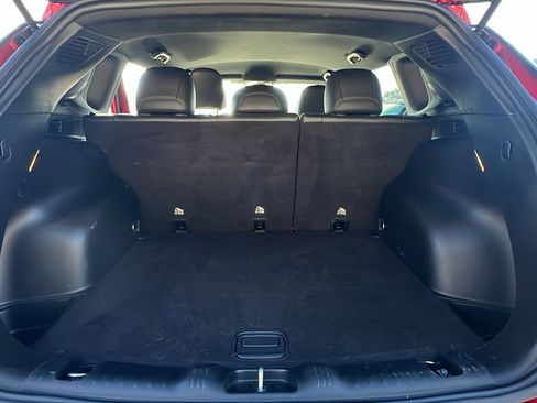 Used 2024 Jeep Compass Latitude image 13