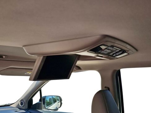 Used 2017 Honda Pilot Touring image 35