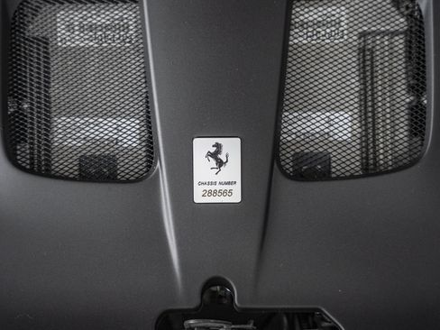 Used 2023 Ferrari 812 GTS RWD image 65