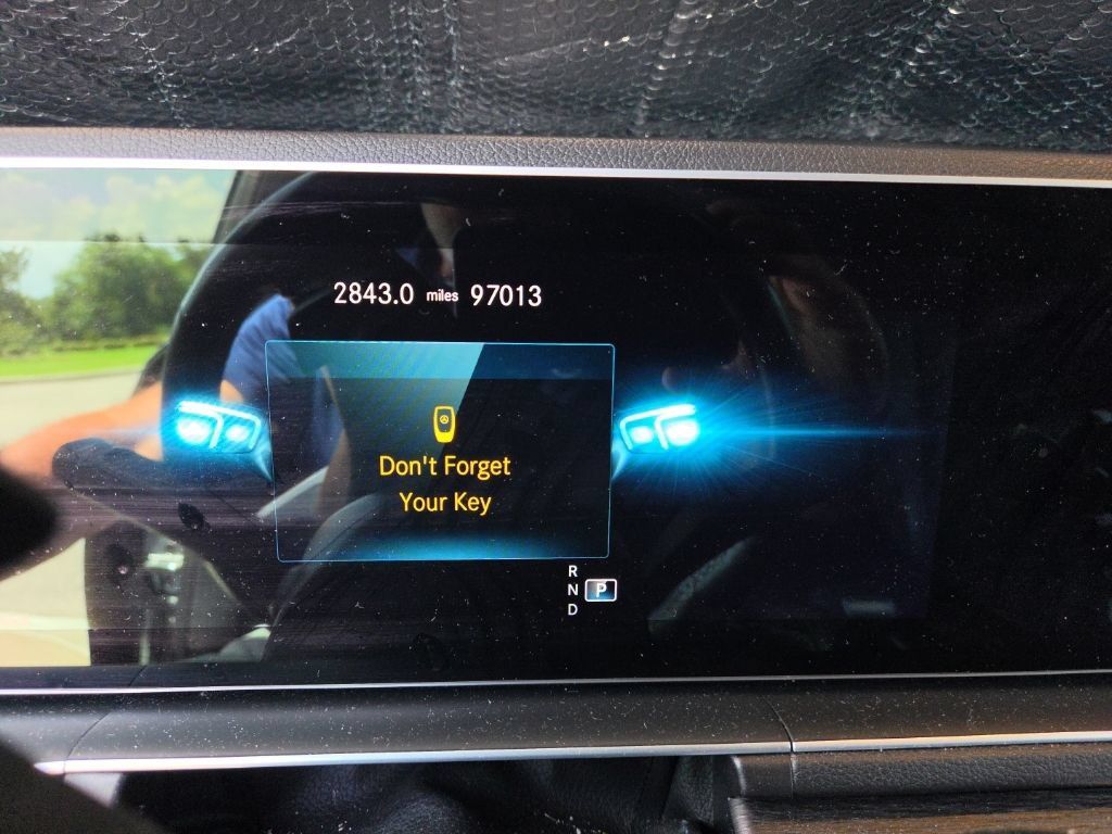 Used 2022 Mercedes-Benz GLE 350 4MATIC image 17