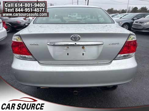 Used 2005 Toyota Camry LE image 5