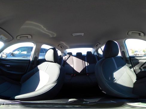 Used 2024 Nissan Sentra SV image 40