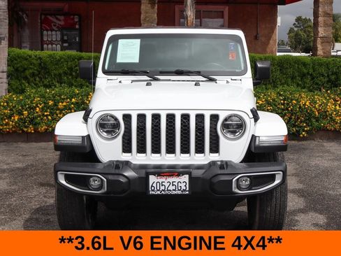 Used 2021 Jeep Gladiator Overland w/ LED Lighting Group AWD/4WD image 3