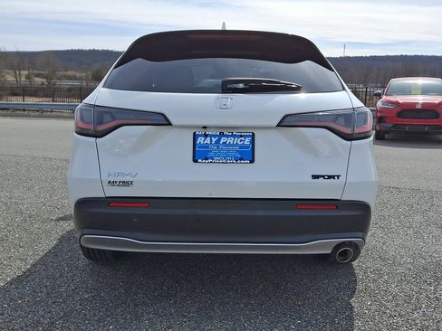 Certified 2023 Honda HR-V Sport image 5