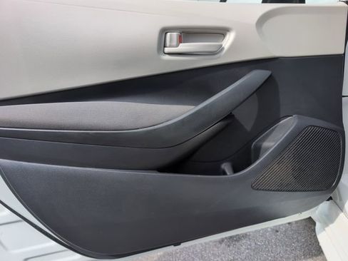 Used 2023 Toyota Corolla LE image 15