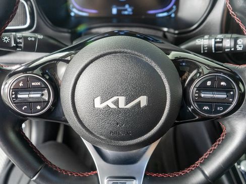 Used 2023 Kia Soul GT-Line FWD image 15