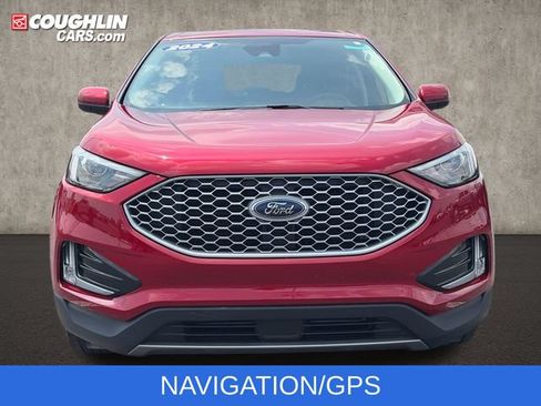 Used 2024 Ford Edge SEL w/ Convenience Package AWD/4WD image 3