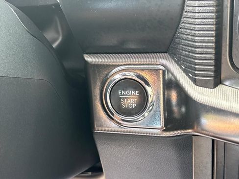 Used 2024 Ford F150 Lariat w/ Equipment Group 502A High AWD/4WD image 38