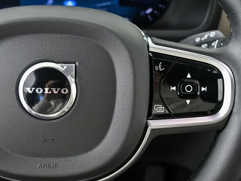 Certified 2026 Volvo XC90 B6 Plus w/ Protection Package Premier AWD/4WD image 13
