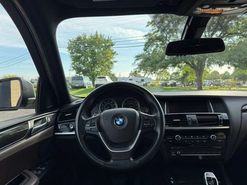 Used 2018 BMW X4 xDrive28i AWD/4WD image 18