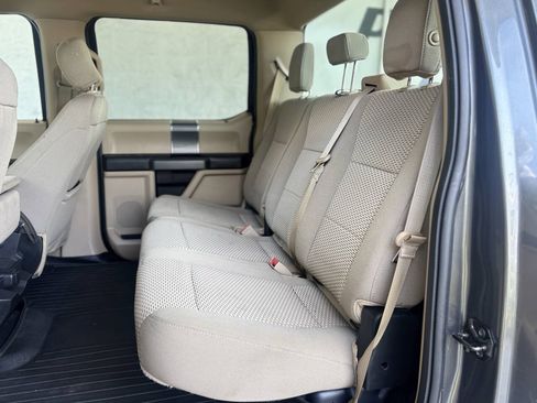 Used 2018 Ford F150 XLT w/ Equipment Group 301A Mid RWD image 20