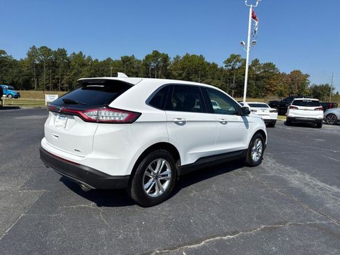 Used 2015 Ford Edge SEL w/ Equipment Group 201A image 3