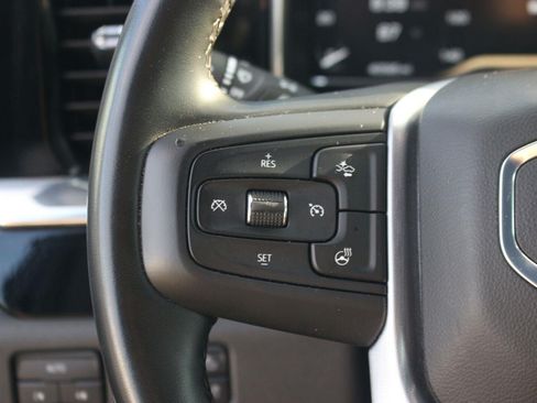 Used 2025 GMC Sierra 1500 SLT AWD/4WD image 22